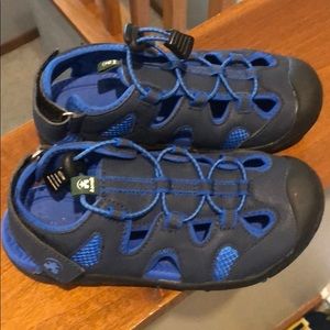 Kamik Sandals:Closed Toe|Velcro Back : Never Worn!